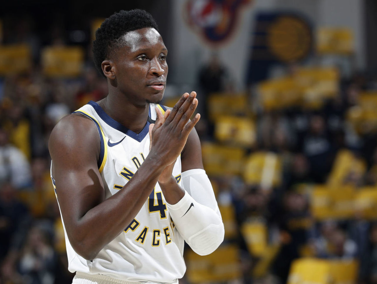 表现十分抢 表现十分抢