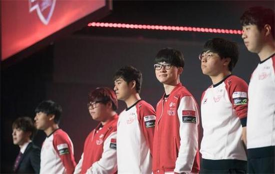 輪的一場焦 輪的一場焦