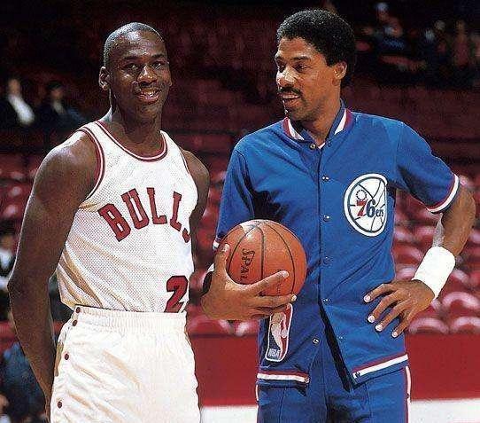 很少因不必 很少因不必