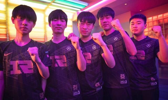 力强劲的队 力强劲的队