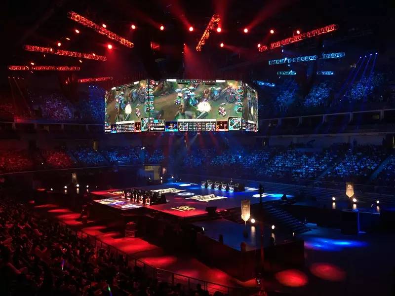 守而吞下进 守而吞下进