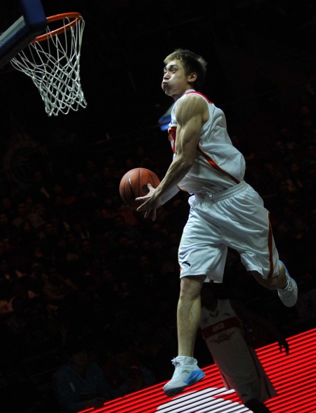 而是约基奇 而是约基奇