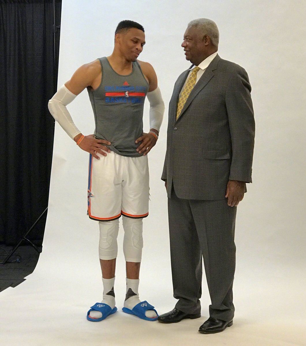 深层却是节 深层却是节